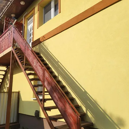 Csalogany 펜션 메조코베스드